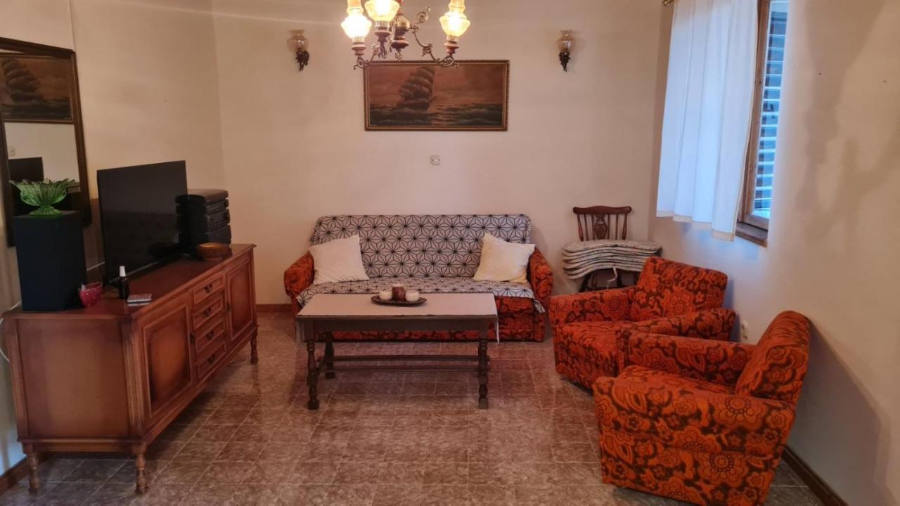 Seaside Apartments Трогир Экстерьер фото
