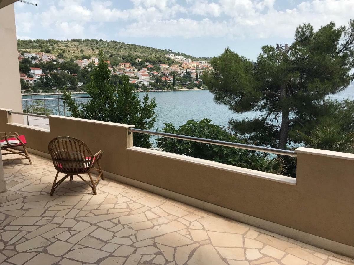 Seaside Apartments Трогир Экстерьер фото